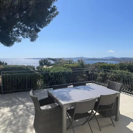 3 Etoiles De 120m2 - Vue - Clim - A 600m Vila Roquebrune-sur Argens