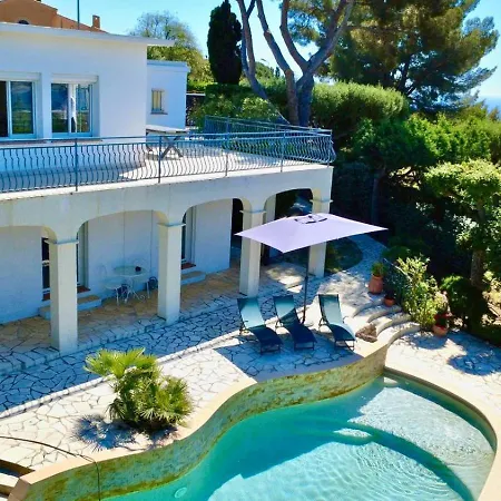 3 Etoiles De 120m2 - Vue - Clim - A 600m *