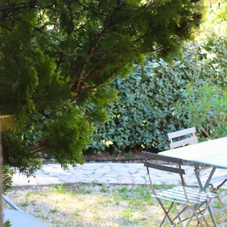Vila 3 Etoiles De 120m2 - Vue - Clim - A 600m