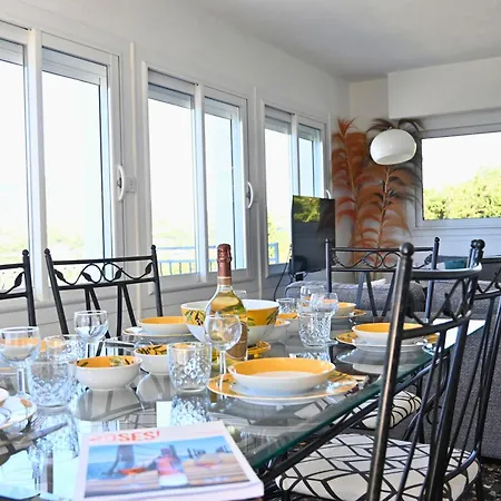3 Etoiles De 120m2 - Vue - Clim - A 600m *