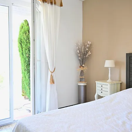 Vila 3 Etoiles De 120m2 - Vue - Clim - A 600m *